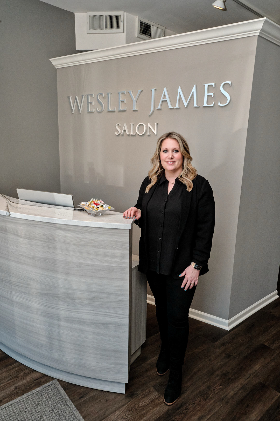 Jaclyn, Senior Stylist